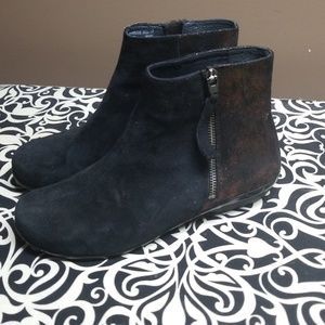 Dansko Otis bootie 38